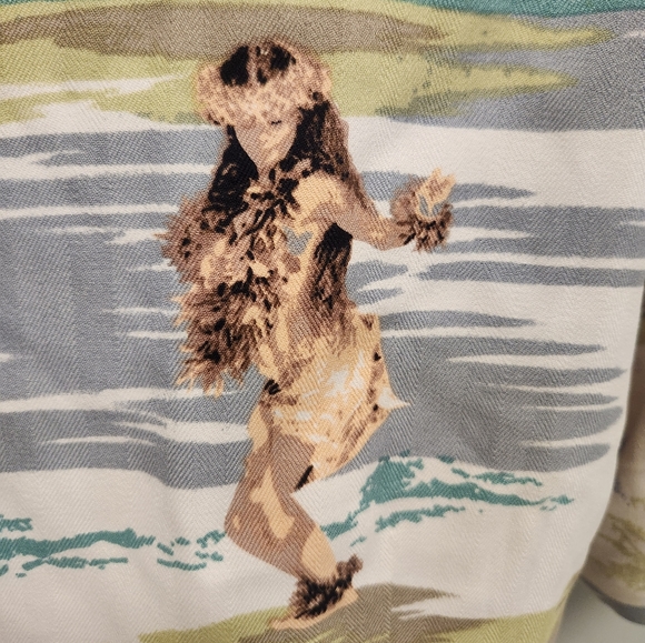 Kim Taylor Reece collection by Hilo Hattie Hawaiian print shirt - Picture 4 of 9